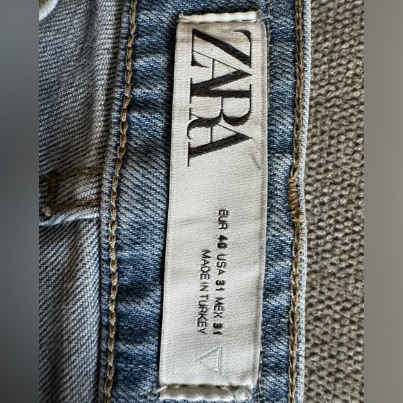 Selling 4 pairs of jeans for Zara - Picture 6 of 6